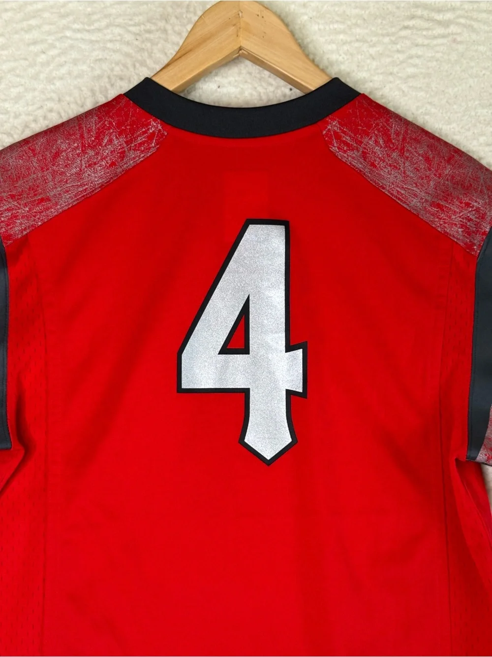 Nike Team Rutgers Scarlet Knights #4 Football Jersey Youth Size Large Red